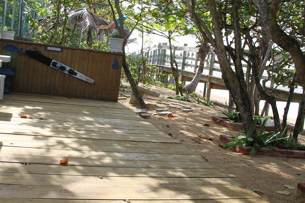The Beach Guesthouse Pinones Εξωτερικό φωτογραφία