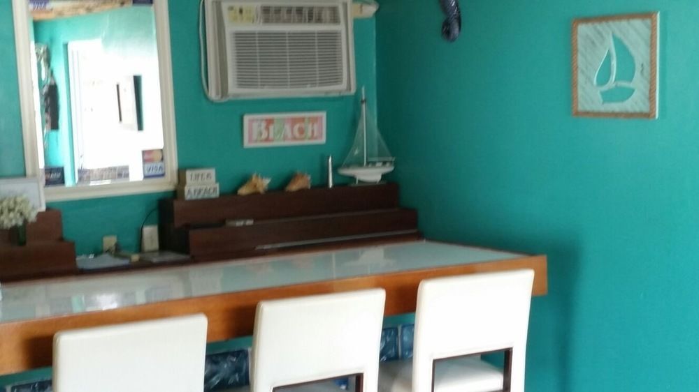 The Beach Guesthouse Pinones Εξωτερικό φωτογραφία