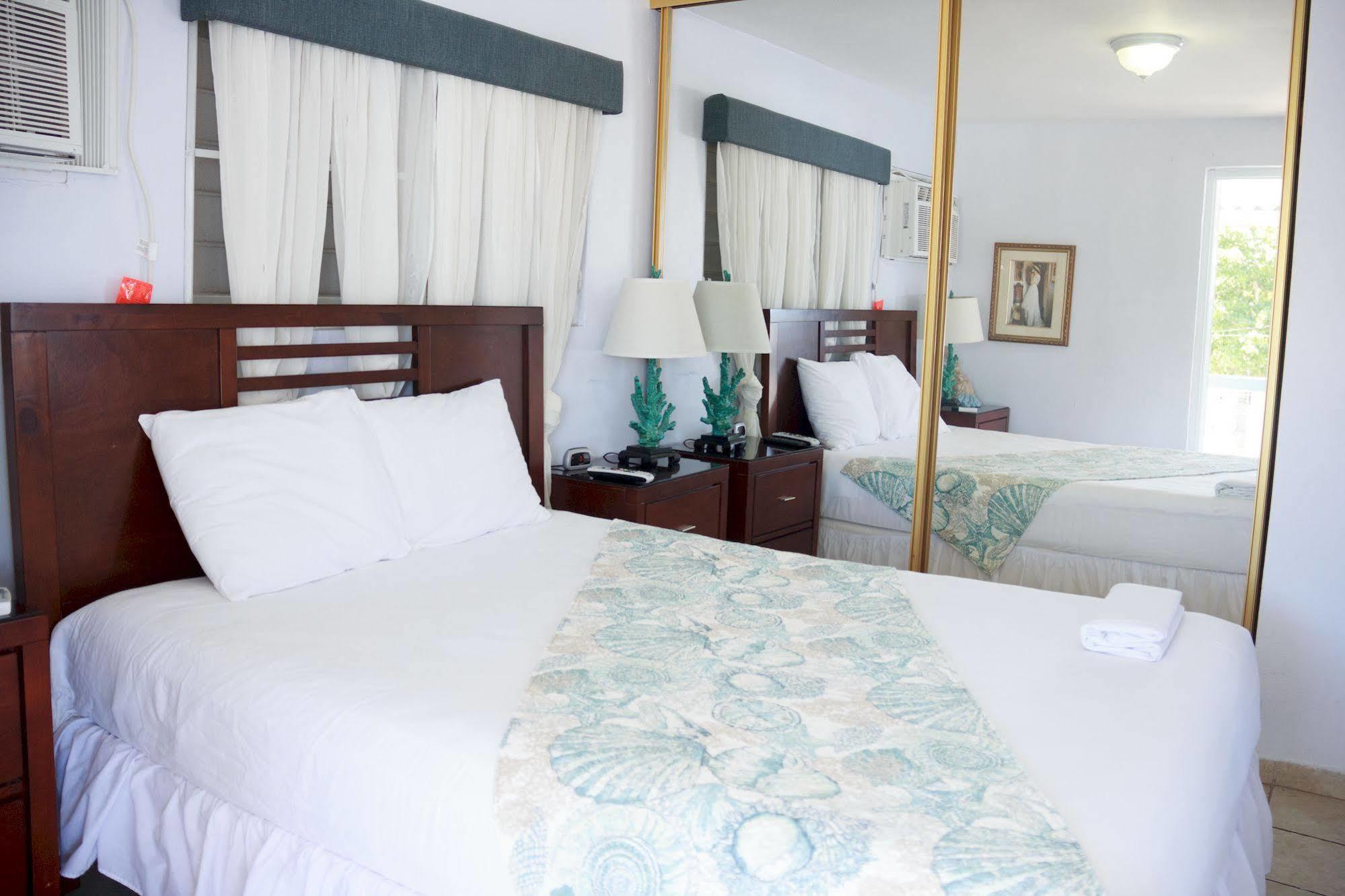 The Beach Guesthouse Pinones Εξωτερικό φωτογραφία